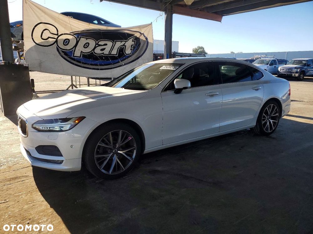 Volvo S90 T5 Geartronic Momentum - 1