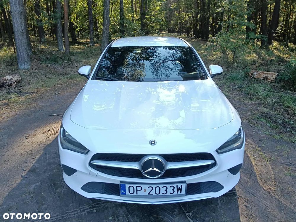 Mercedes-Benz CLA 200 d Shooting Brake 8G-DCT - 3