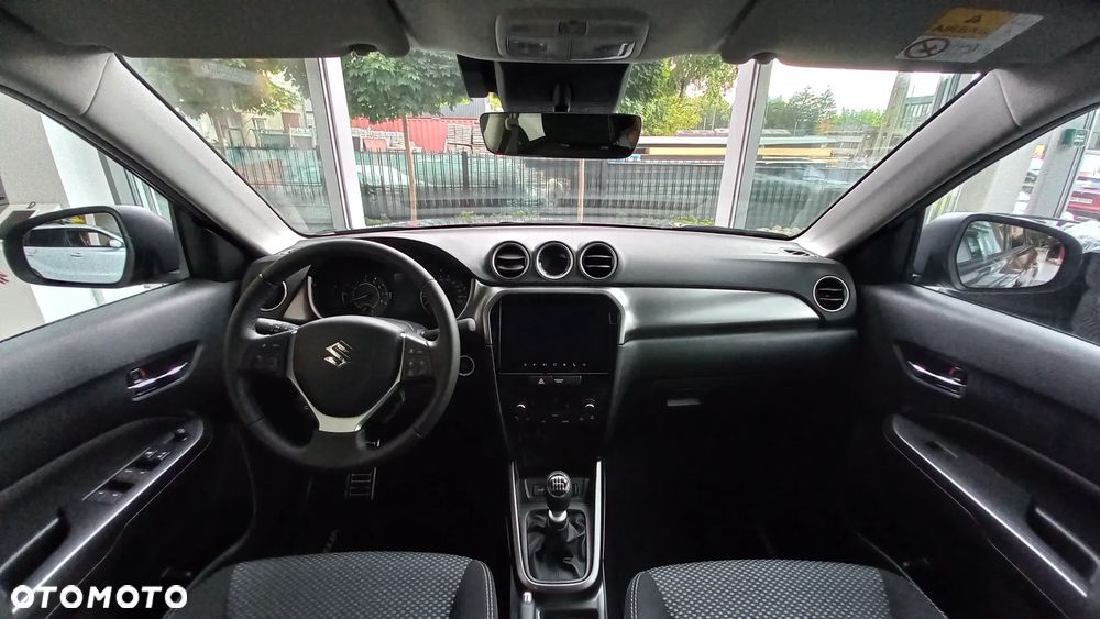 Suzuki Vitara 1.4 Boosterjet mHEV Premium Plus 2WD - 29
