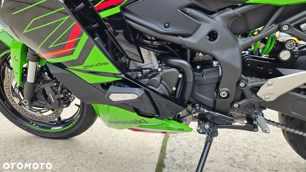 Kawasaki Ninja - 16