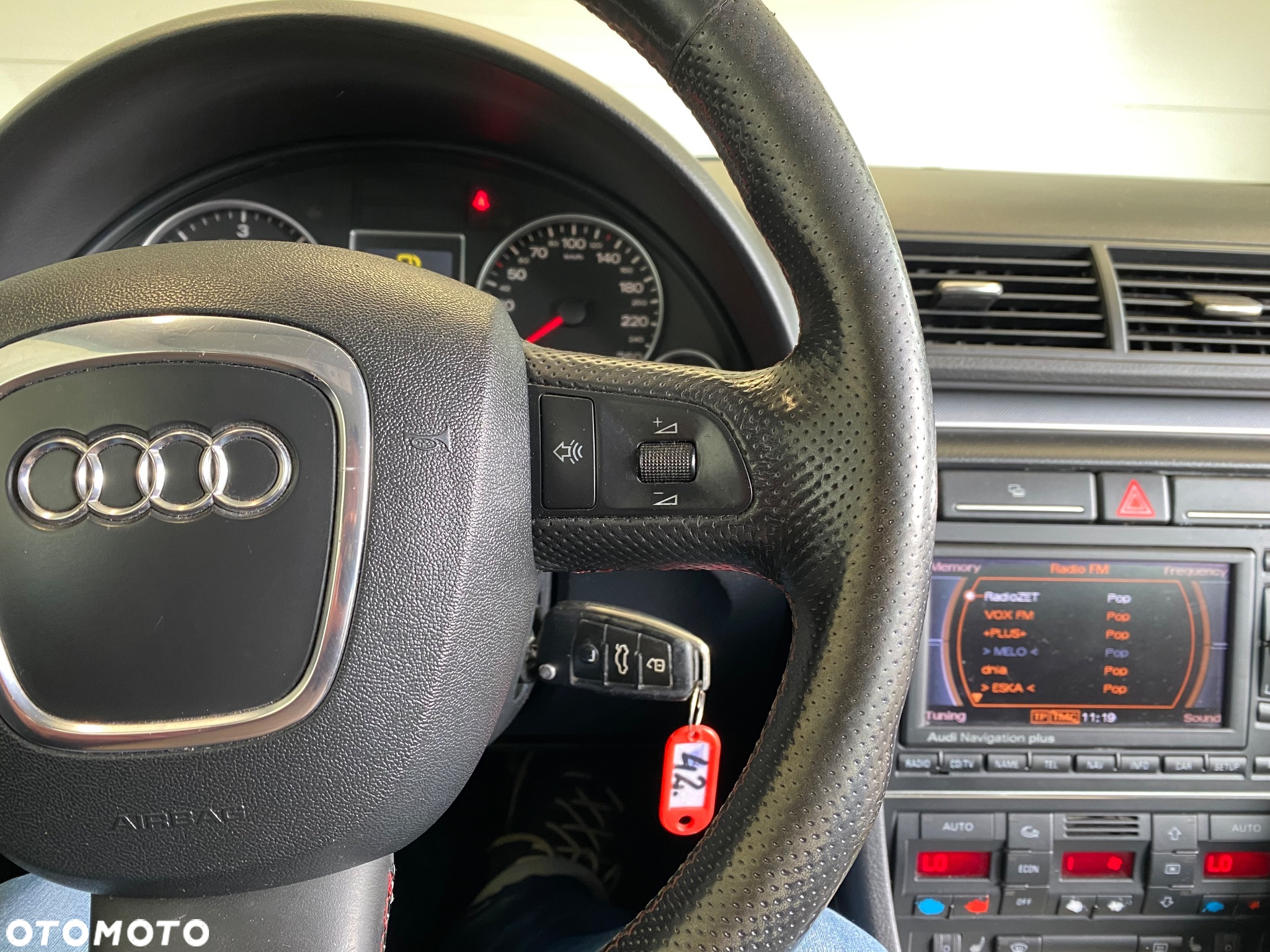 Audi A4 Avant 2.0 TDI - 20