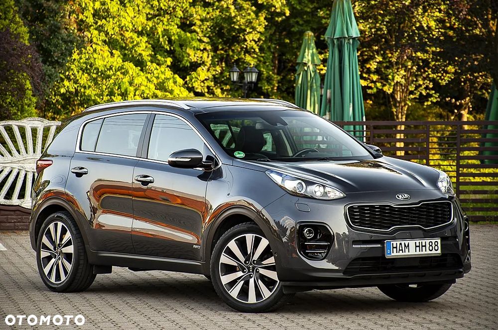 Kia Sportage 2,0 CRDI AWD Platinum - 3