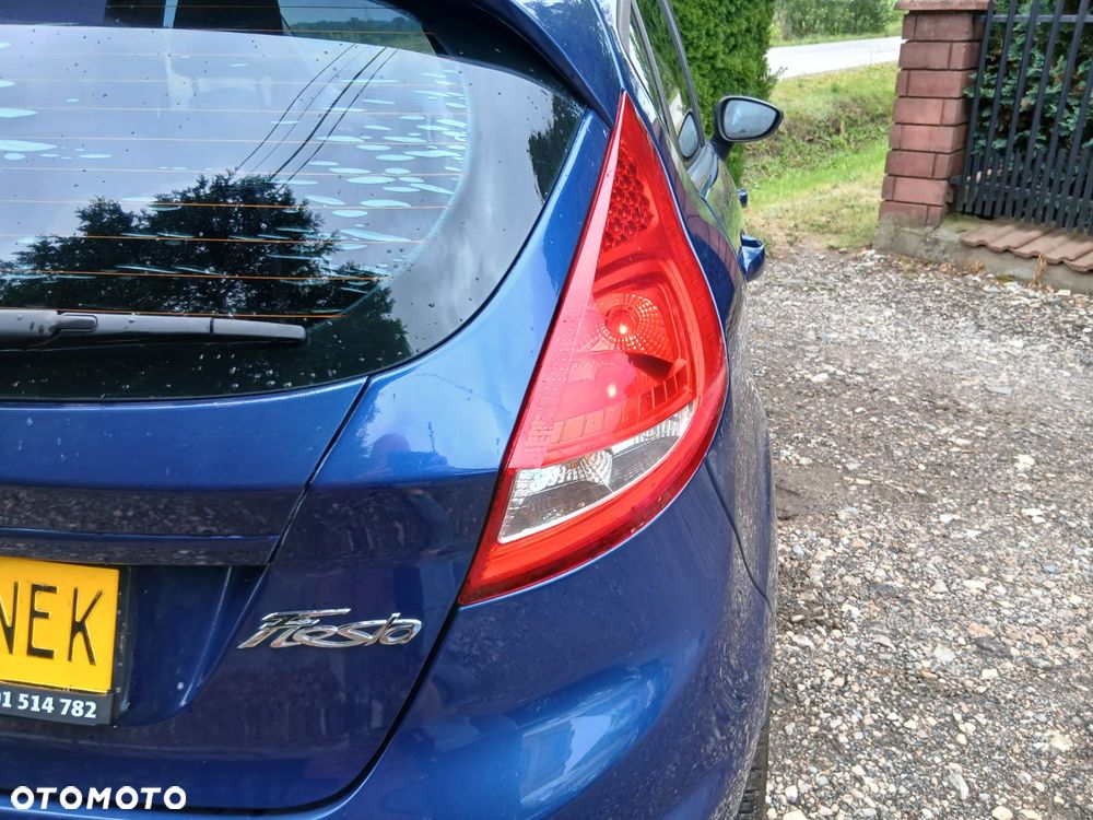 Ford Fiesta 1.25 Ambiente - 15