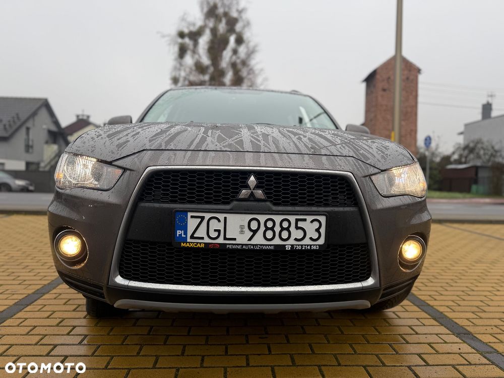 Mitsubishi Outlander 2.0 2WD Invite - 9