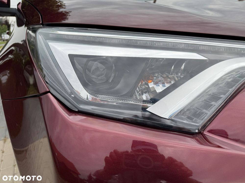 Toyota RAV4 2.0 D-4D Prestige 4x2 - 26