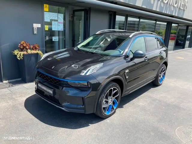 Lynk & Co 01 - 3