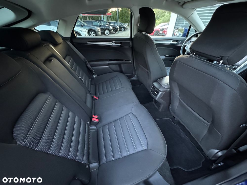 Ford Mondeo 2.0 EcoBlue Business Edition - 33