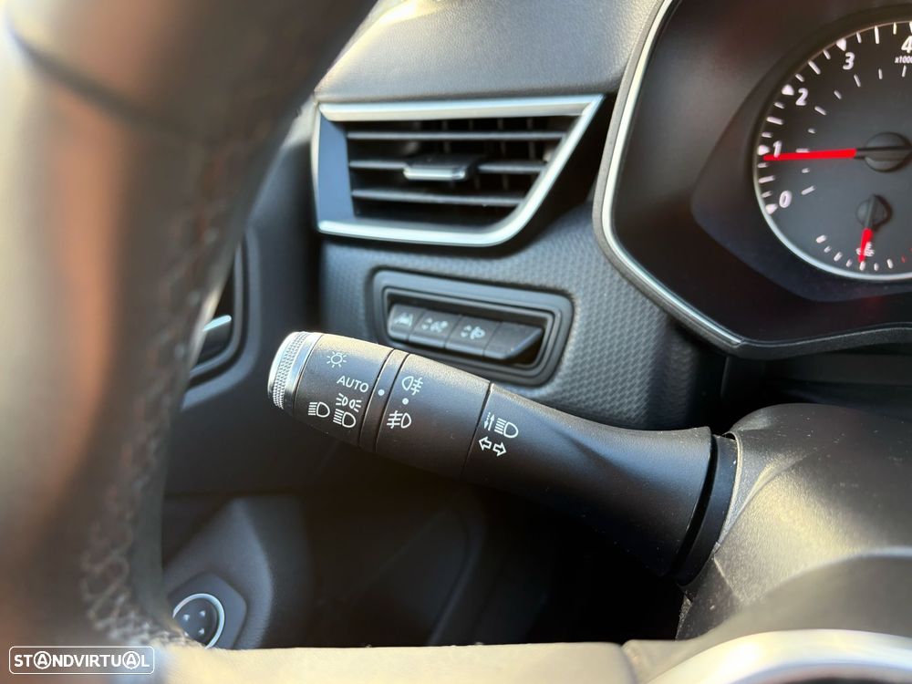 Renault Clio 1.0 TCe Intens Bi-Fuel - 33