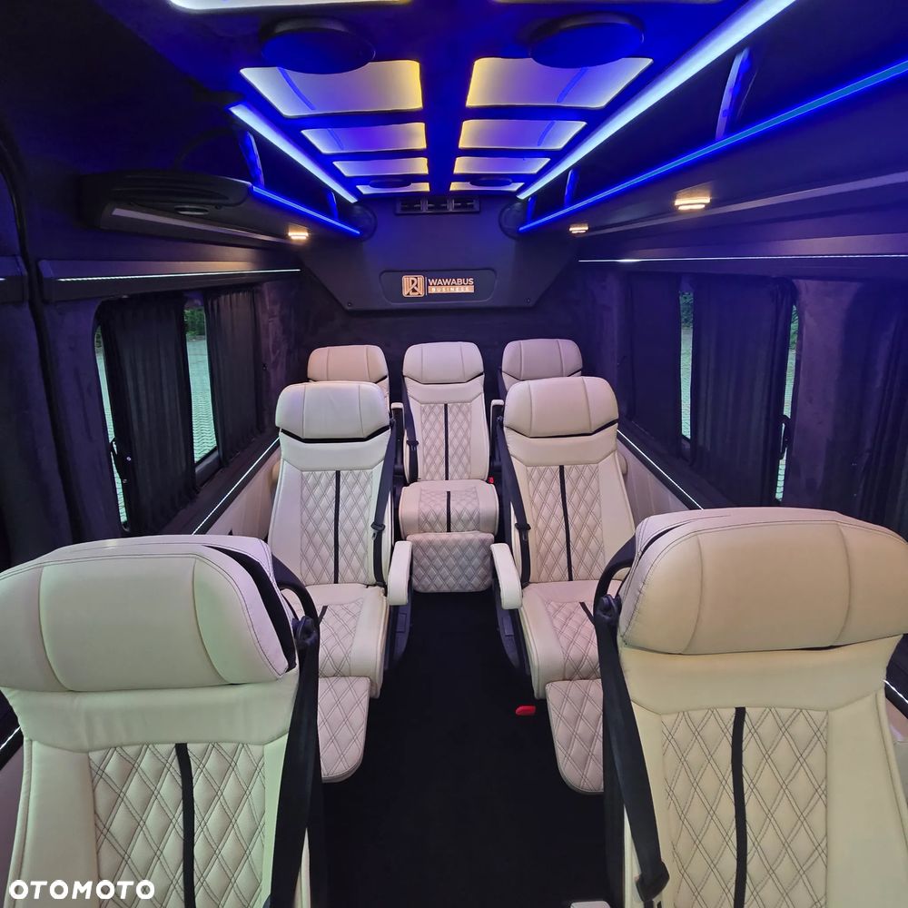 Mercedes-Benz Sprinter 319 CDI 907.235 - 9