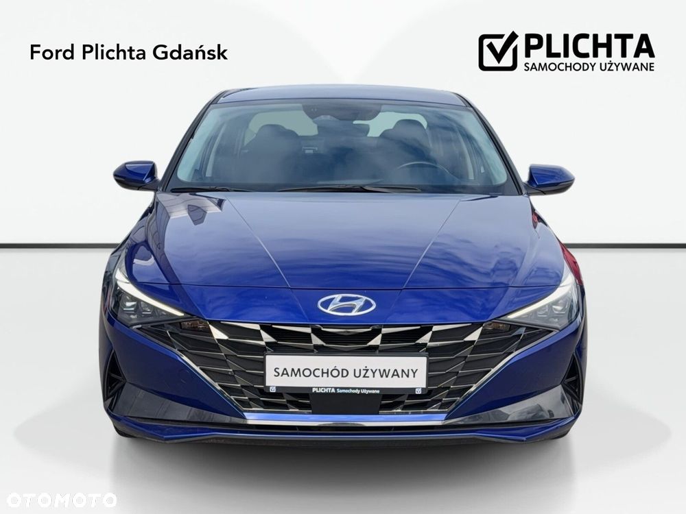 Hyundai Elantra - 2