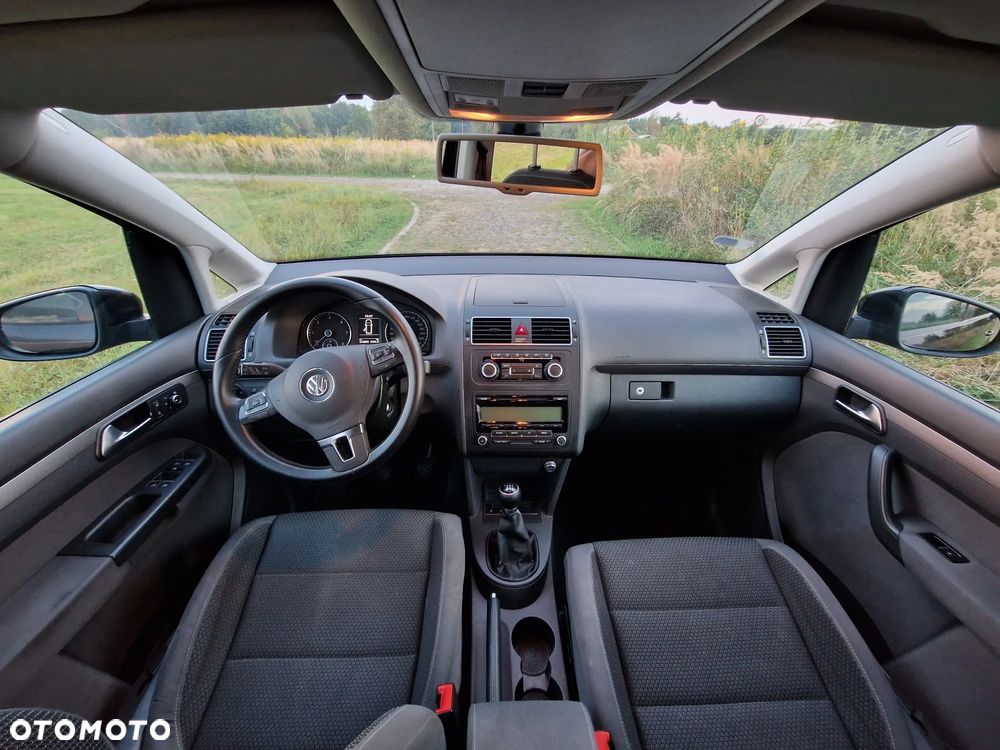 Volkswagen Touran 1.6 TDI DPF BlueMotion Technology Comfortline - 14