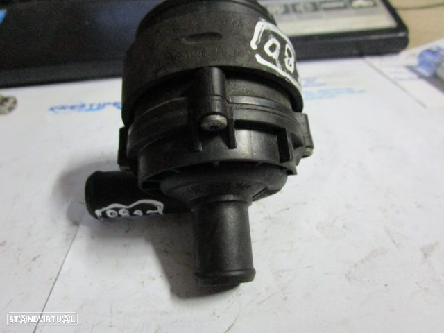Bomba Ar Agua E Compressores A2118350028 MERCEDES W211 2004 E 220 CDI AGUA MERCEDES ML W164 2005 320CDI 4X4 V6 24V 225CV  5P CINZENTO MERCEDES C S204 W204 FASE 2  2012 200CDI 136CV 5P PRETO - 3