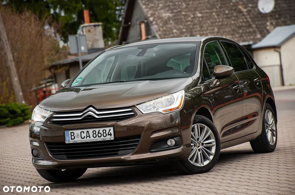 Citroën C4 VTi 120 Attraction - 1