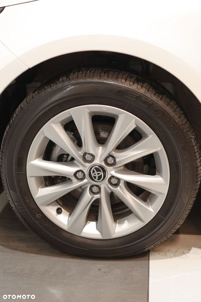 Toyota Corolla 1.8 Hybrid Comfort - 29