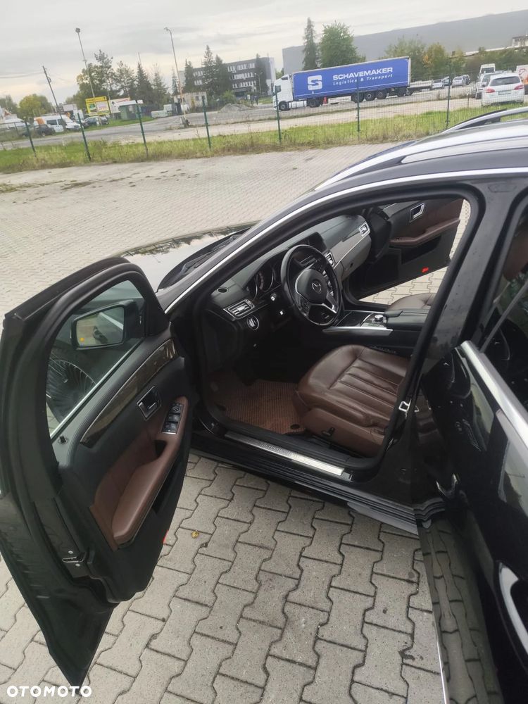 Mercedes-Benz Klasa E - 13
