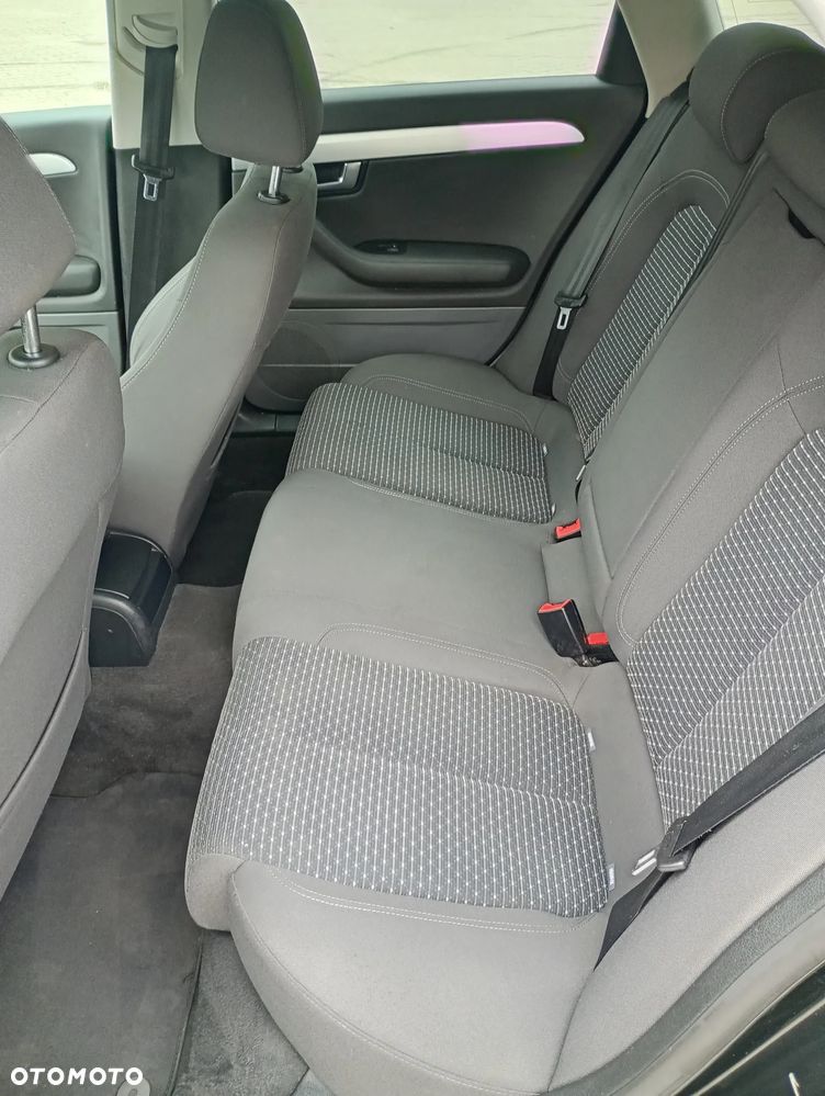 Seat Exeo 2.0 TDI CR Sport - 24