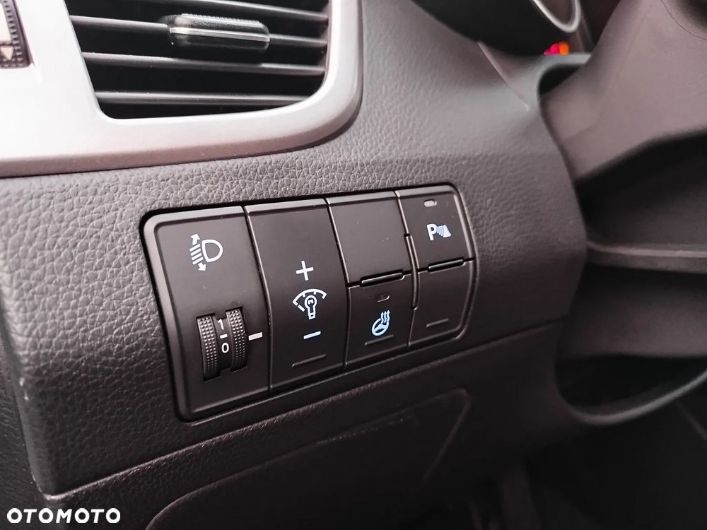 Hyundai i30 1.6 Premium - 14