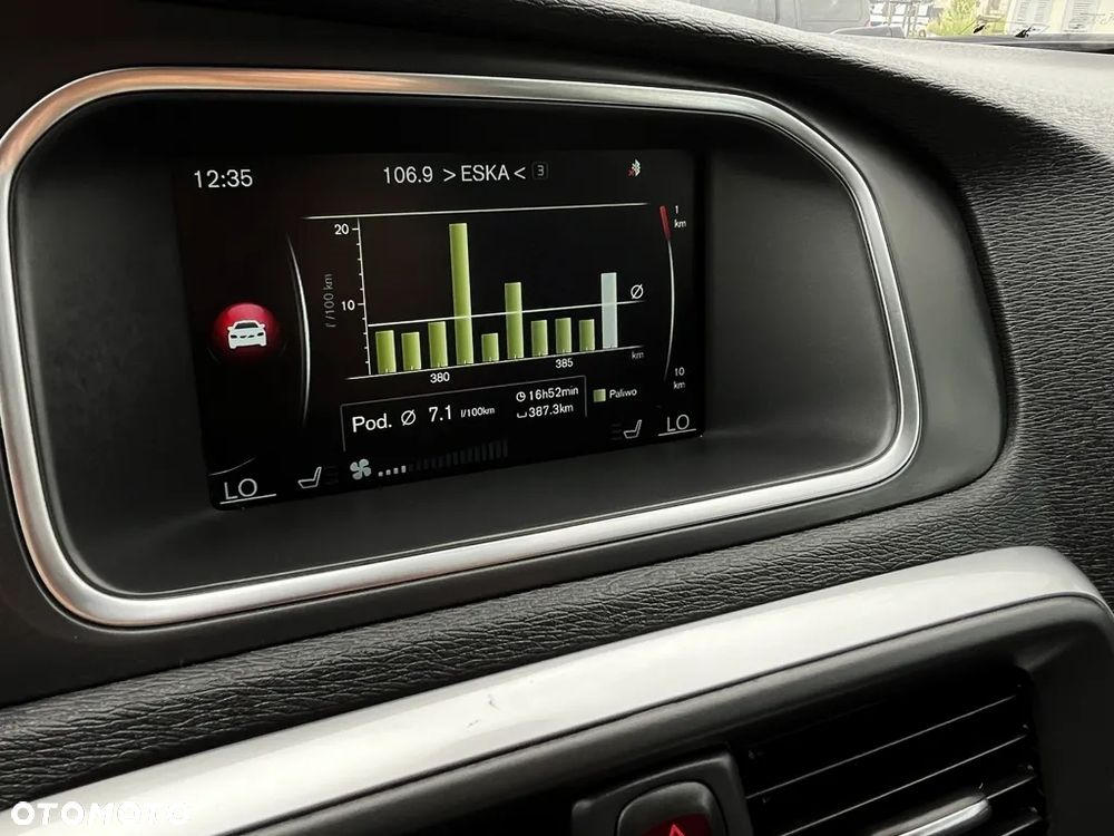 Volvo V40 D4 Summum - 29