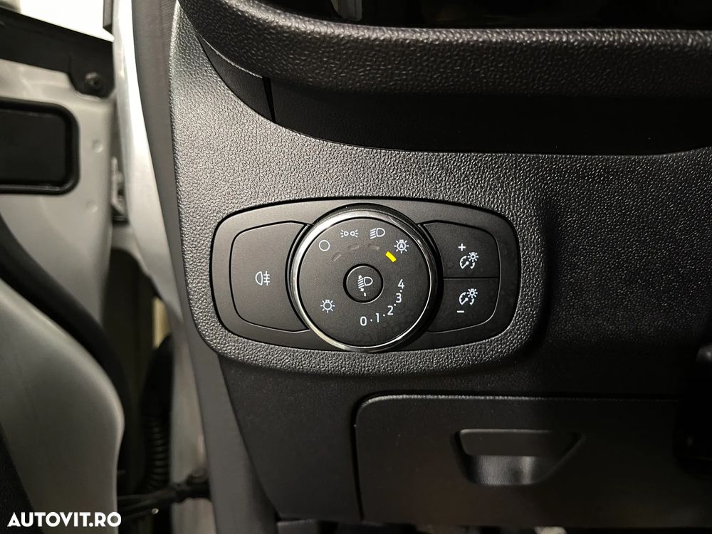 Ford Fiesta 1.0 EcoBoost Trend Connected - 17