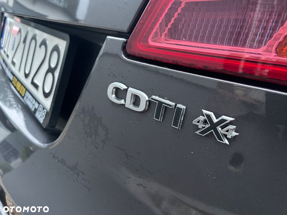 Opel Insignia 2.0 CDTI Sport 4x4 - 15