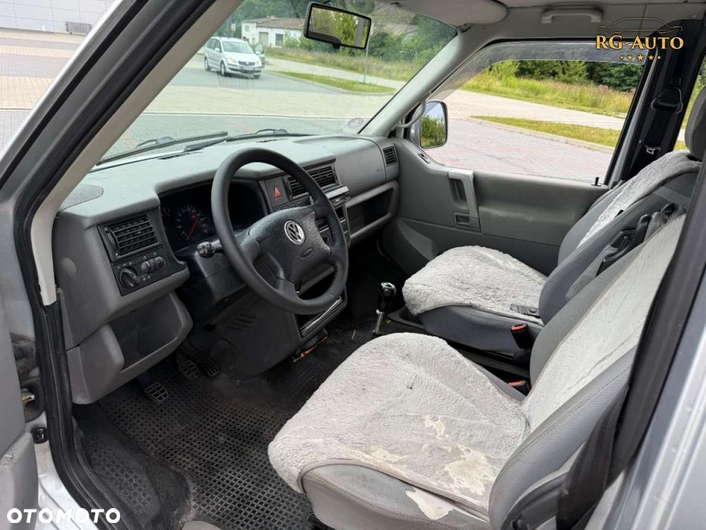 Volkswagen Transporter - 27