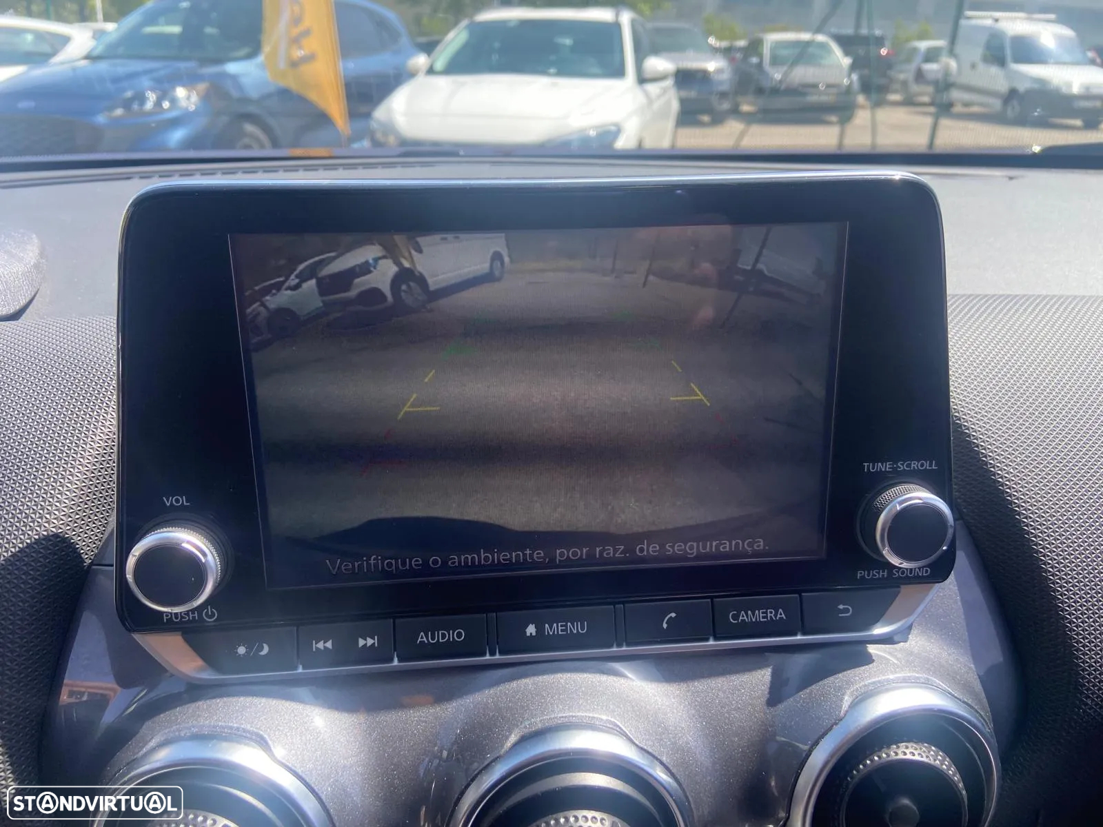 Nissan Juke 1.0 DIG-T N-Connecta DCT - 13