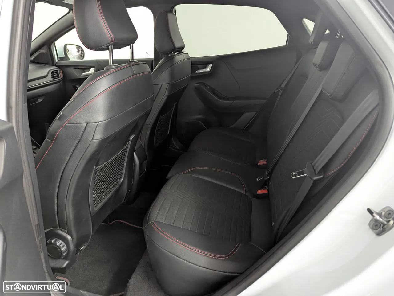 Ford Puma 1.0 EcoBoost MHEV ST-Line Aut. - 19