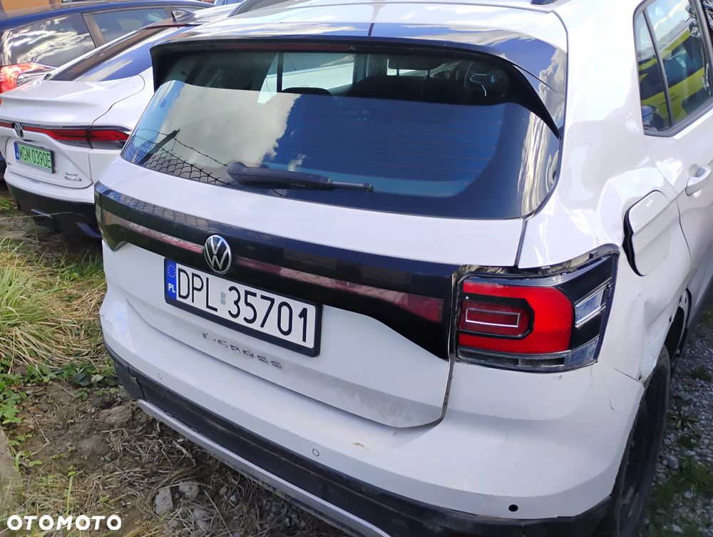 Volkswagen T-Cross - 19