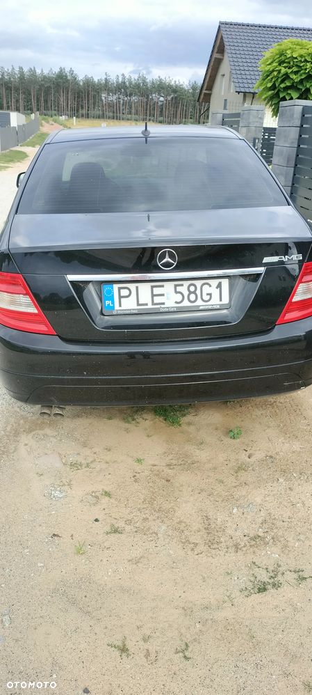 Mercedes-Benz Klasa C 200 CDI BlueEff Avantgarde - 4