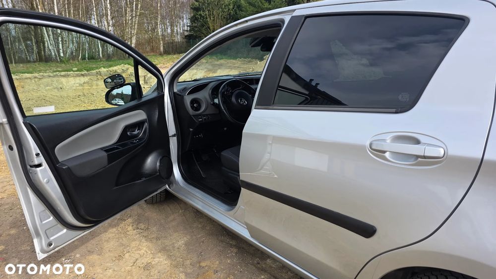 Toyota Yaris 1.5 Active - 7
