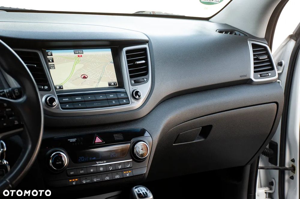 Hyundai Tucson blue 1.6 GDi 2WD Navi - 29