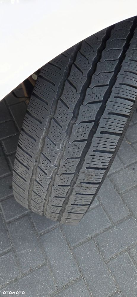 Ford Transit CUSTOM - 18