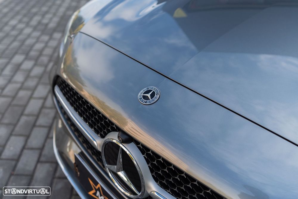 Mercedes-Benz C 300 e AMG Line - 38