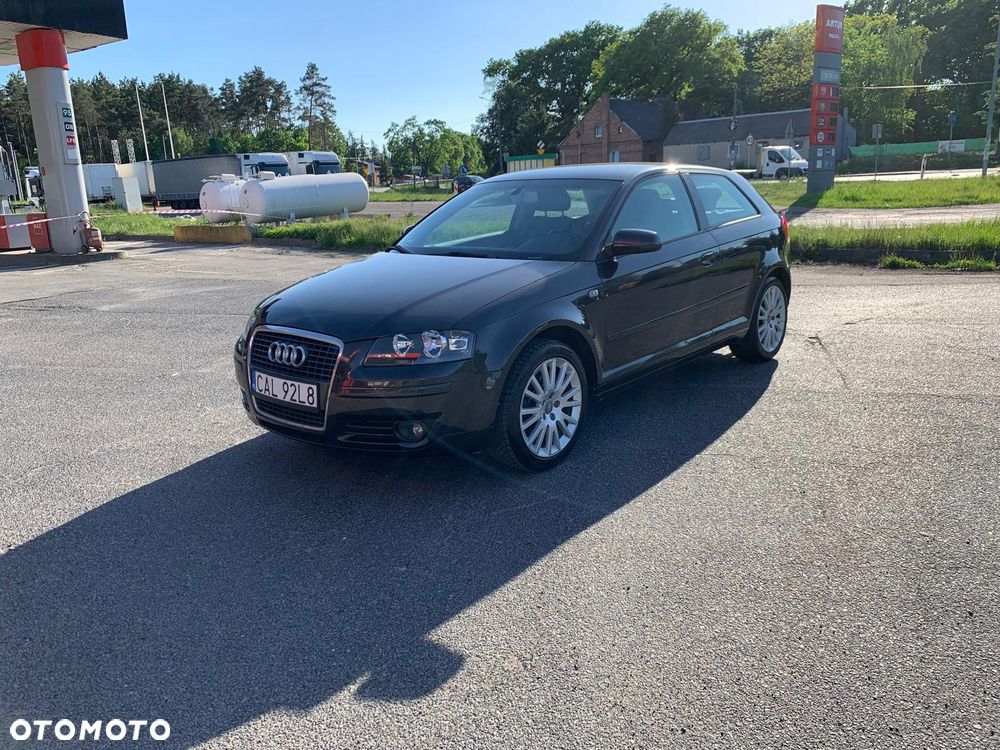 Audi A3 3-drzwiowe 1.6 Ambiente - 17