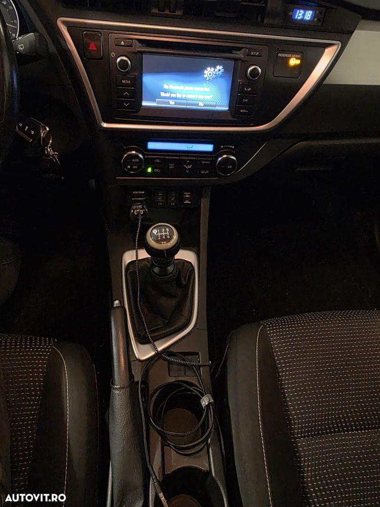 Toyota Auris 1.4 D-4D Luna - 15