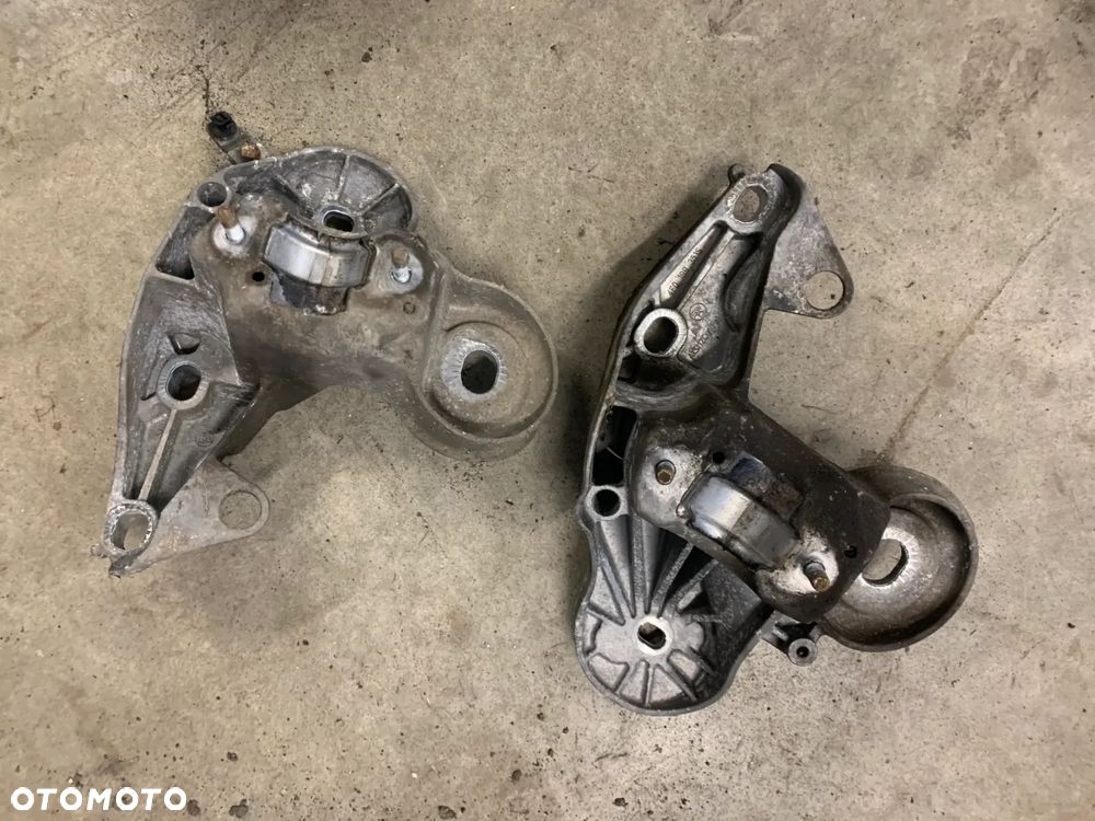 Łapa wspornik mocowanie silnika 4F0199352M 4F0199351S A6 C6 FL Lift 2.7 TDI - 1