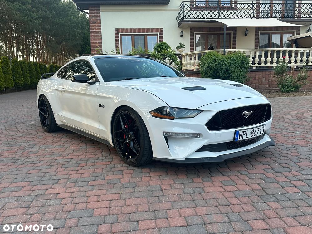 Ford Mustang - 3