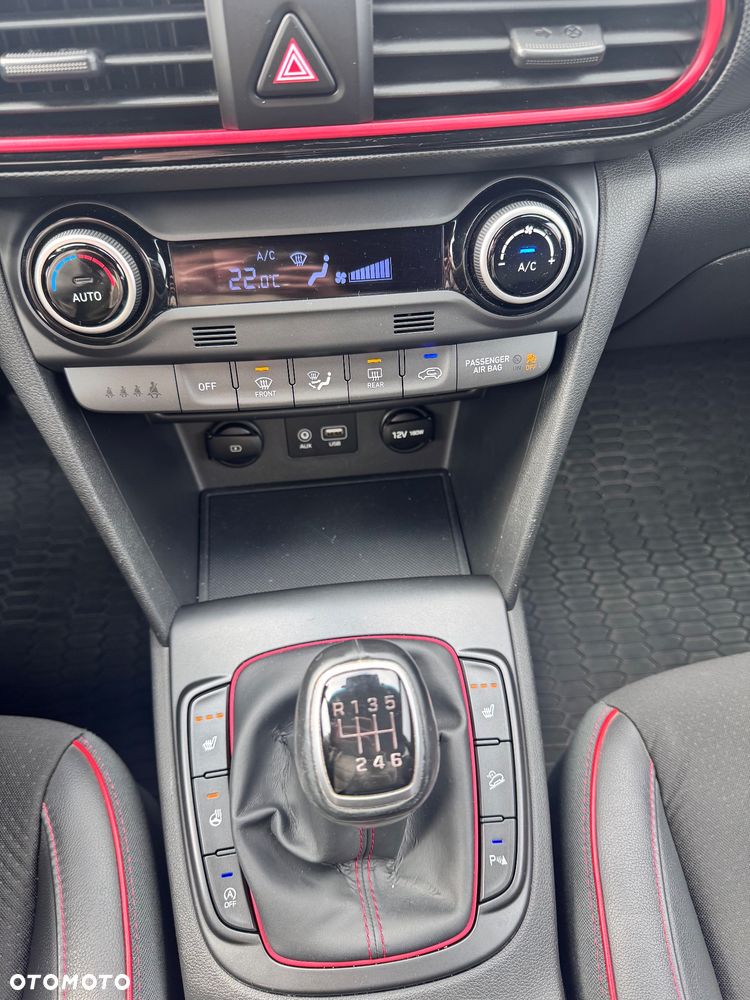 Hyundai Kona - 14