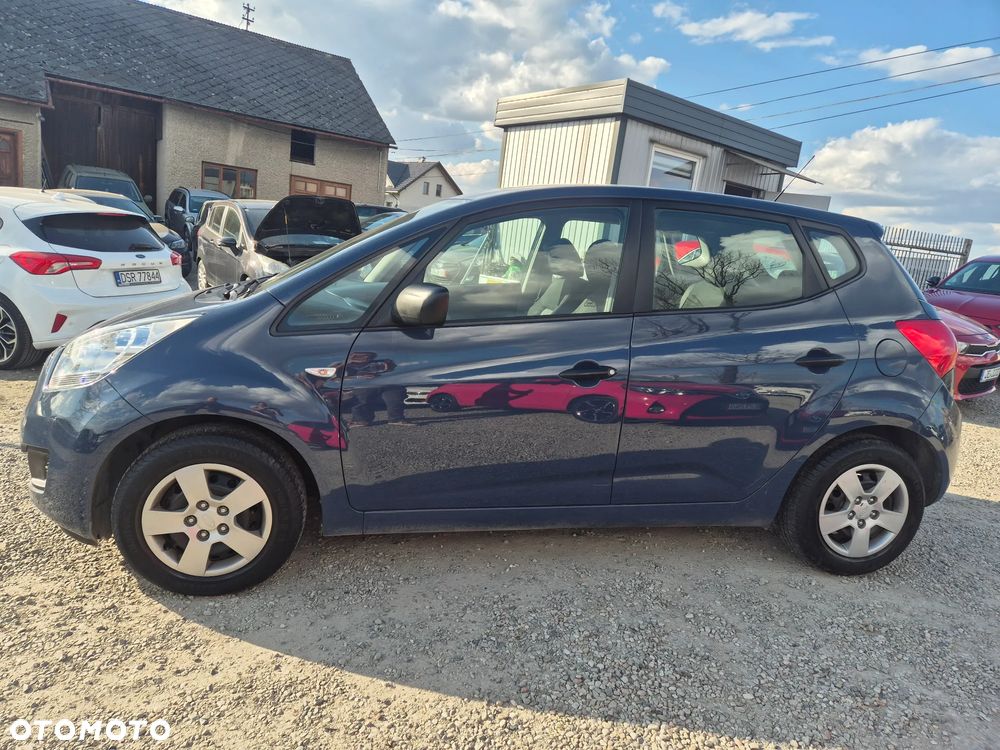 Kia Venga 1.4 L - 6