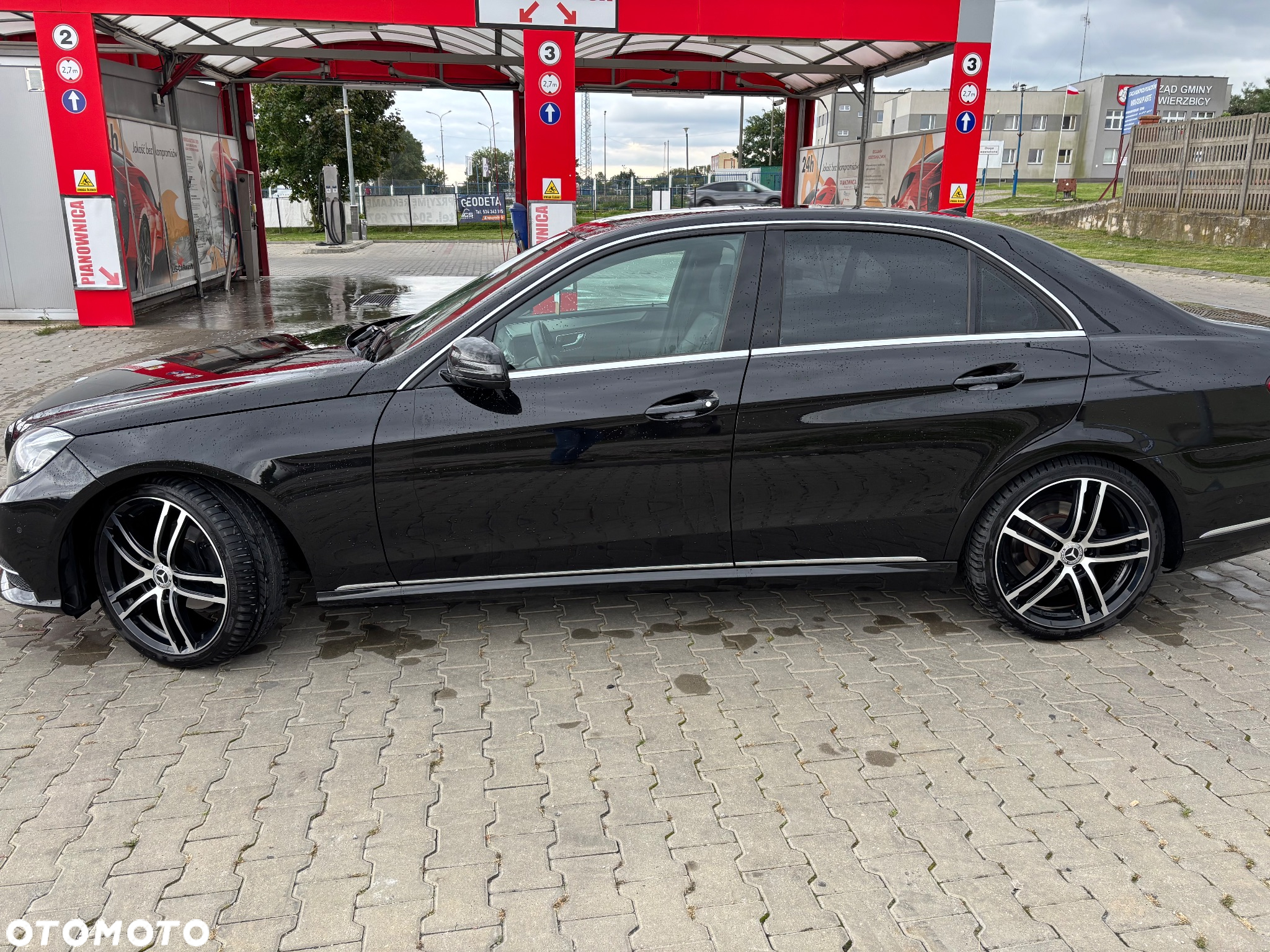 Mercedes-Benz Klasa E 200 BlueTEC 7G-TRONIC Avantgarde - 7