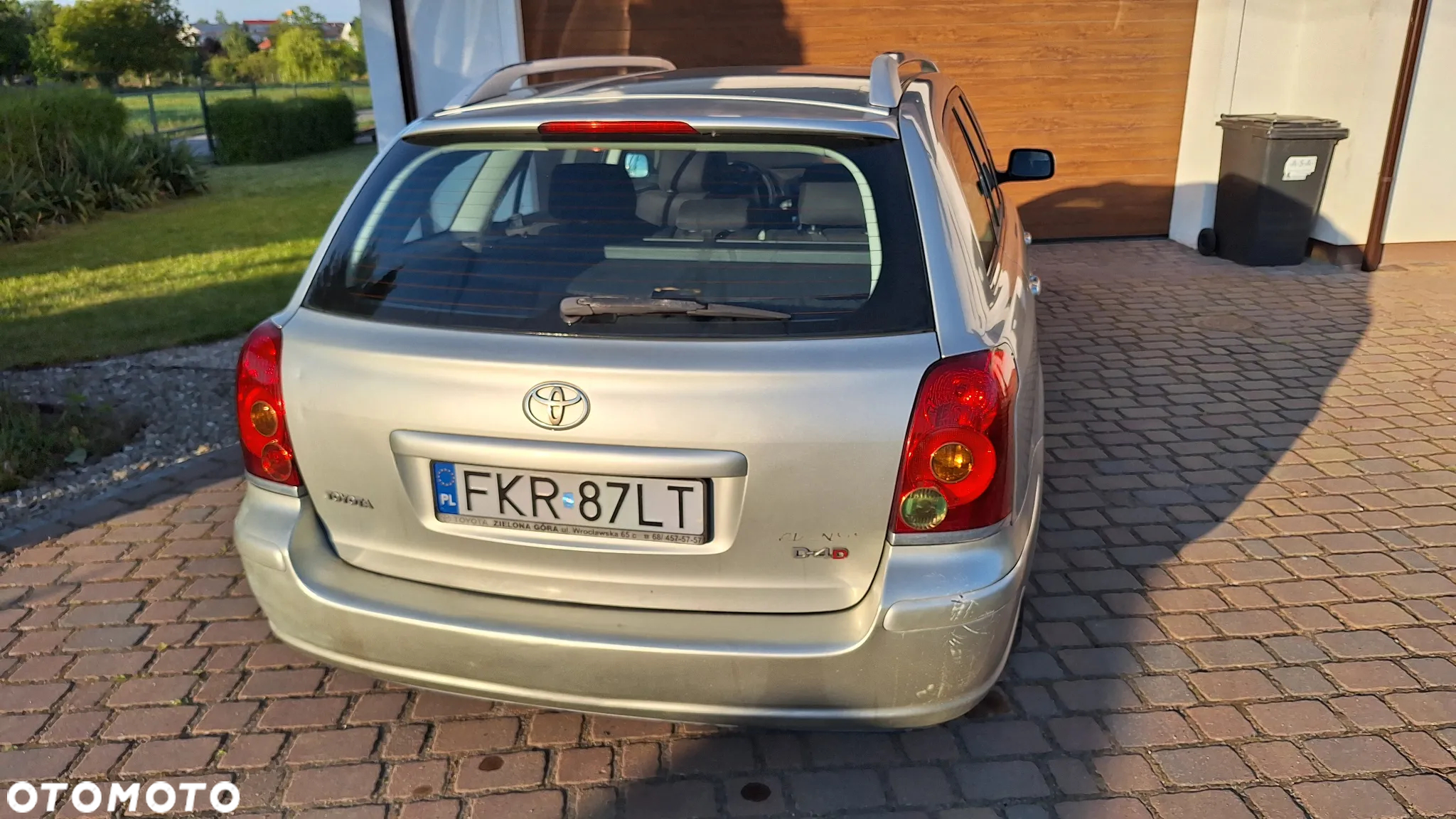 Toyota Avensis 2.0 D-4D Luna - 4