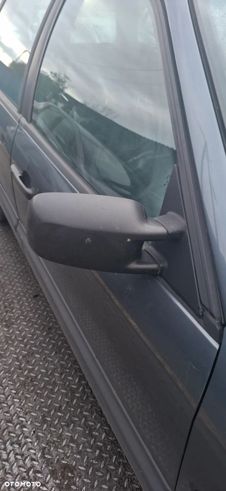 Volkswagen Passat B4 na części - 2