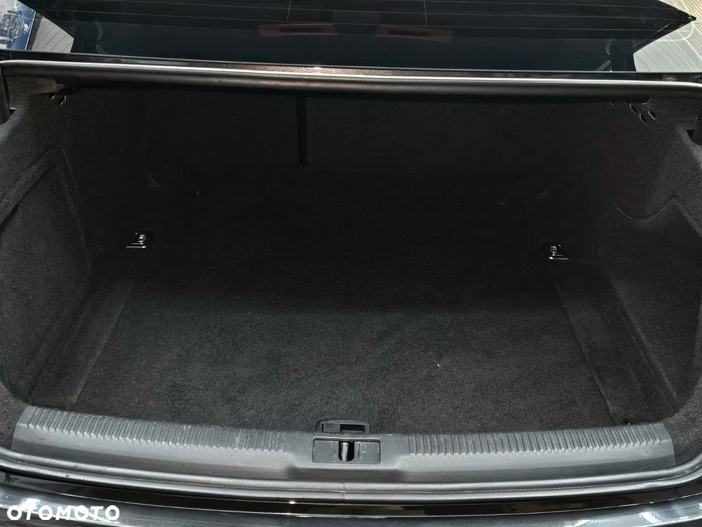 Audi A4 Limousine 2.0 TDI 112g DPF Attraction - 13