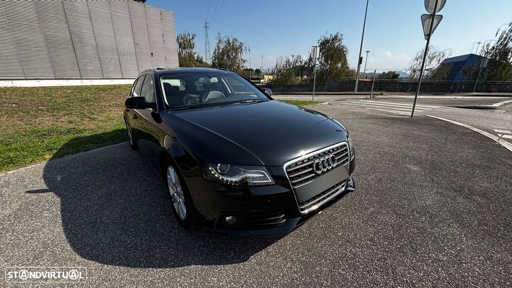 Audi A4 Avant 2.0 TDI Business Line Advance - 8