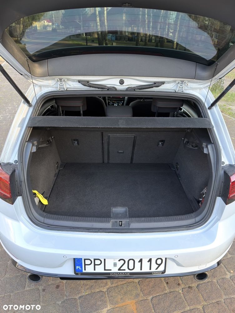 Volkswagen Golf GTI (BlueMotion Technology) DSG - 14