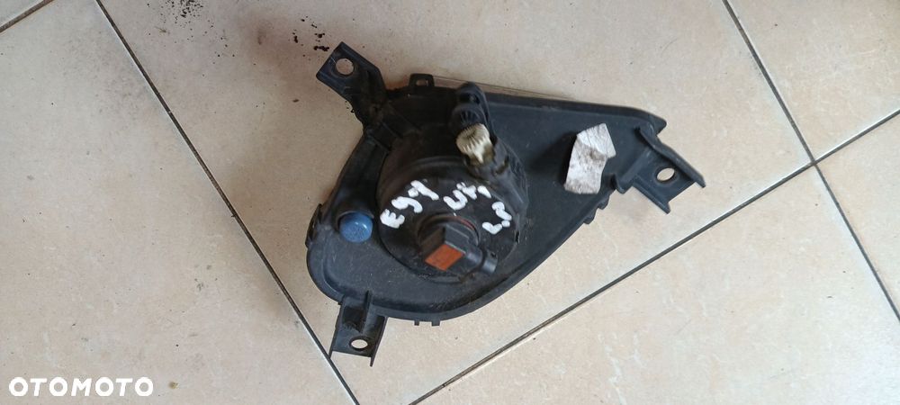 BMW 3 E91 LIFT HALOGEN LEWY - 2