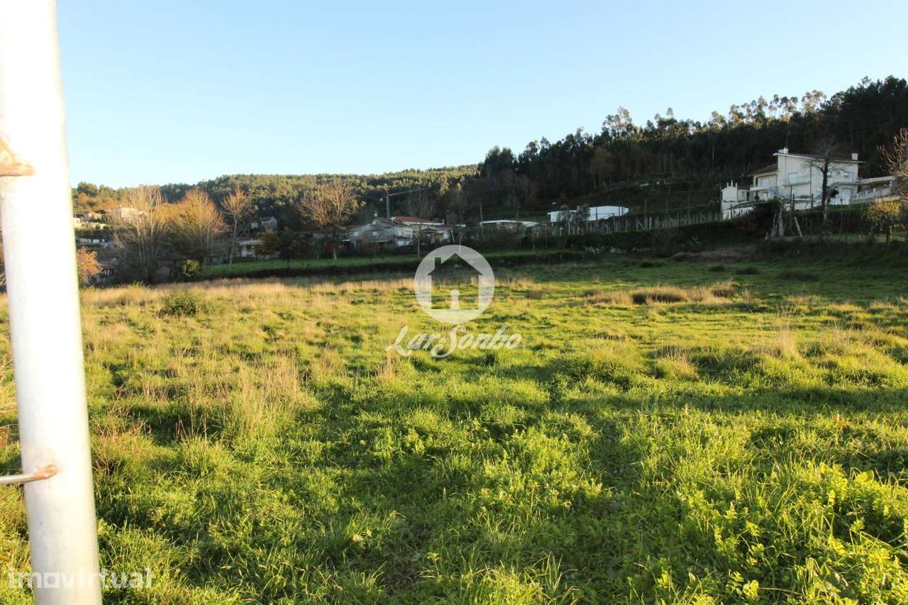 Terreno com 8.200m2 área S. Gens Fafe - Grande imagem: 3/8
