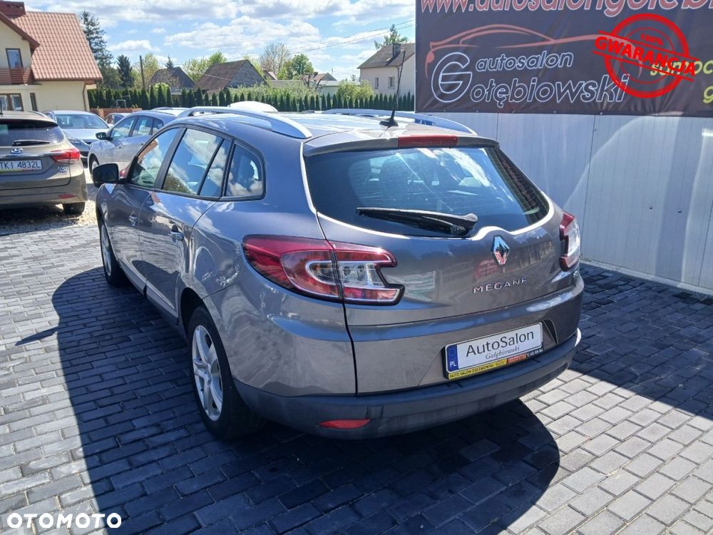 Renault Megane dCi 90 FAP Paris - 12