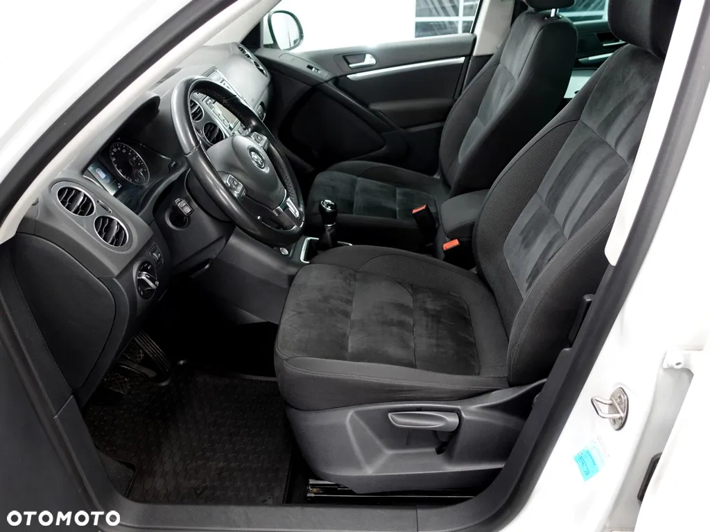 Volkswagen Tiguan 2.0 TDI 4Mot Sport&Style - 8