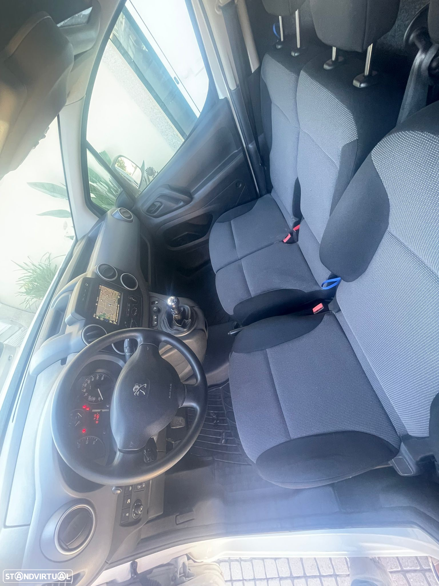Peugeot Partner - 12
